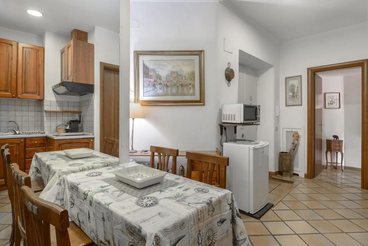 Near Vatican Museum 8 Minutes To Piazza Di Spagna Apartment