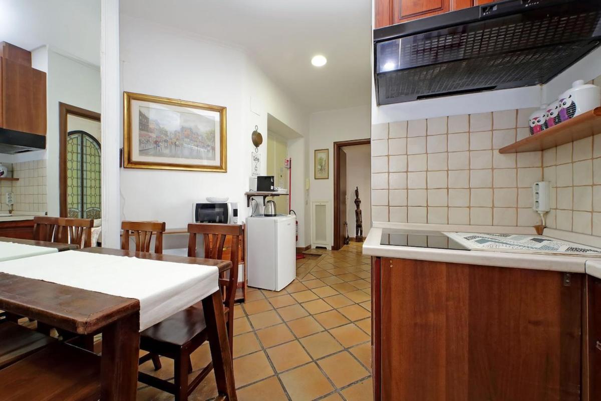 Near Vatican Museum 8 Minutes To Piazza Di Spagna Rom